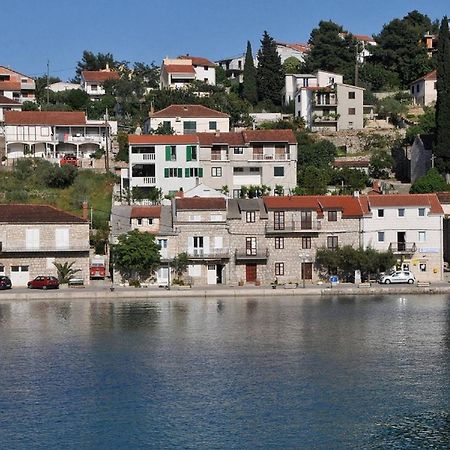 Apartment Stomorska Εξωτερικό φωτογραφία