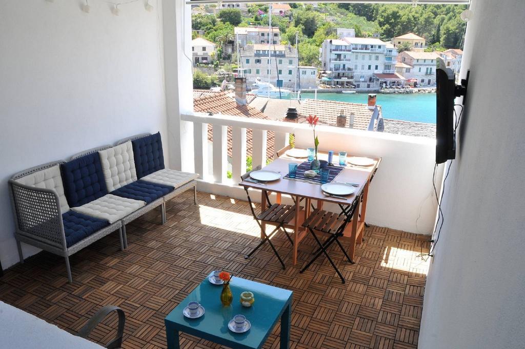 Apartment Stomorska Εξωτερικό φωτογραφία