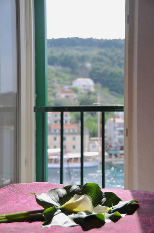 Apartment Stomorska Εξωτερικό φωτογραφία